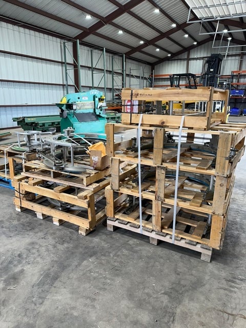 12" to 20" H & M #3, Manual Pipe Beveling Machine - Image 2