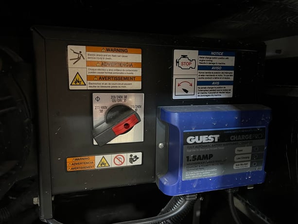 25 KW Wacker Neuson #G25, Portable Rental Grade Diesel Generator, 1800 RPM, Voltage Selector Switch, Kohler - Image 10