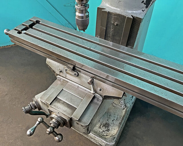 Bridgeport #Series-I, Vertical Milling Machine, 9" x 42" table, 30" X, 12" Y, 16" Z, 5" Quill, 80-2720 RPM - Image 7