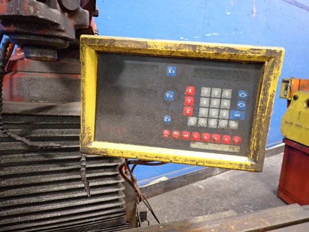 Bridgeport, Vertical Mill, 11" X 58" table, 2 HP, digital read out, 773,275 hours - Image 4