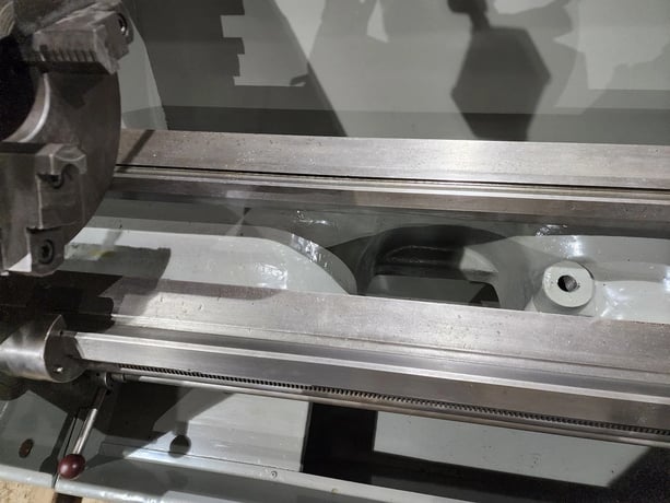 21" x 120" Clausing #Colchester, Engine Lathe, 3.5" bore, 3 jaw 12" chuck, 1400 RPM, 12.5 HP, Steady Rest - Image 9