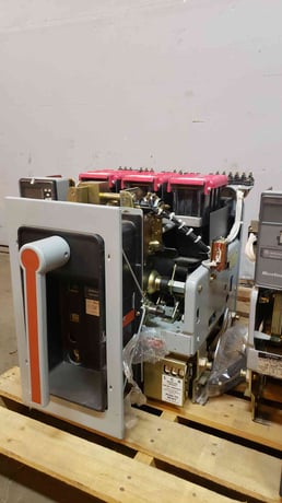 2000 Amps, General Electric, AKRT-10D-50H, MicroVersaTrip PM - Image 2