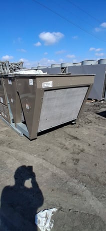 12.5 Ton, York #7J15N24R2B3ACA2A2 Sun Pro 3 Predator RTU package unit, 208/230 V., 3 phase, 60 Hz, gas heat - Image 4