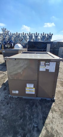 12.5 Ton, York #7J15N24R2B3ACA2A2 Sun Pro 3 Predator RTU package unit, 208/230 V., 3 phase, 60 Hz, gas heat - Image 6