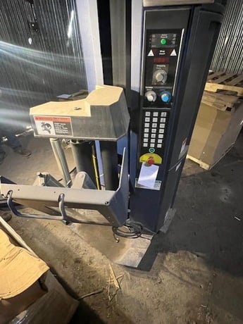 Lantech #Q-300, semi-automatic stretch wrapper, 25-35 loads/hr., 72" load size diagonal - Image 5