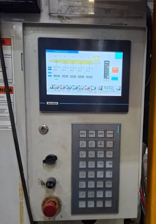 1125 Ton, 232 oz., Milacron #MG-1100-232, horizontal plastic injection molder, 61" x 47.2" tie bar spacing - Image 6