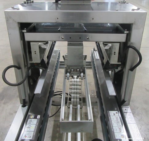 Wexxar #BEL-250, Automatic Top & Bottom Case Sealer, 25 CPM, 22" x 15.5" x 15.5" box - Image 10