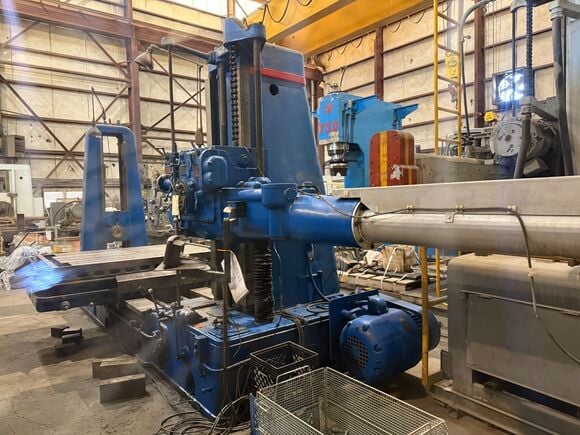 5" Giddings & Lewis #350-T, Manual Horizontal Boring Mill, 48" x 74" table, 72" X, 48" Y, 60" Z, 36" spindle - Image 4