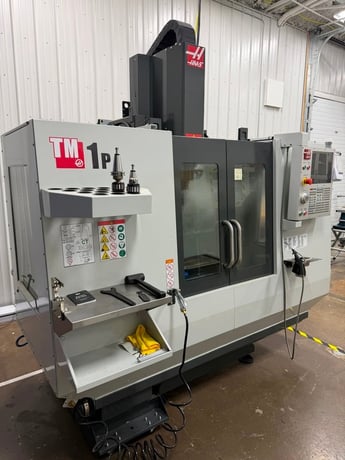 Haas #TM-1P, CNC Vertical Toolroom Mill, 47.8" x 10.5" table, 30" X, 16" Y, 16" Z, 7.5 HP, 6000 RPM, CAT 40 - Image 6