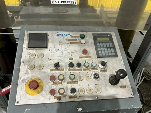 100 Ton, Reis #TUS-160, Hydraulic Mold Spotting & Tryout Press, 61" x 71" bed, 39.4" stroke, 41.3" daylight - Image 4