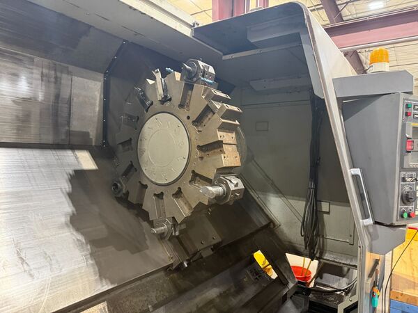 Hyundai Kia #SKT460, CNC Turning Center Lathe, 39.4" machining length, 29.5" swing, 24.8" turning diameter - Image 2