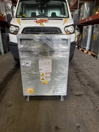 45 KVA 480 Delta Primary, 208Y/120 Secondary, Eaton, taps (10pcs AL - 6pcs CU )115 c NEMA 1 - Image 1
