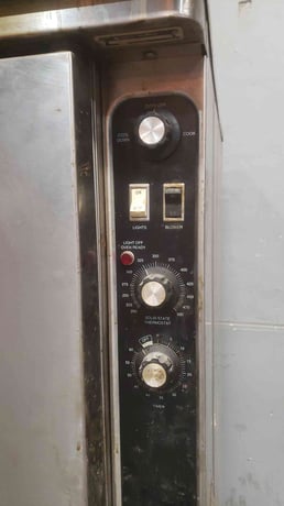 Blodgett #DFF-100-3, Double Deck Convection Oven, Nat Gas - Image 3