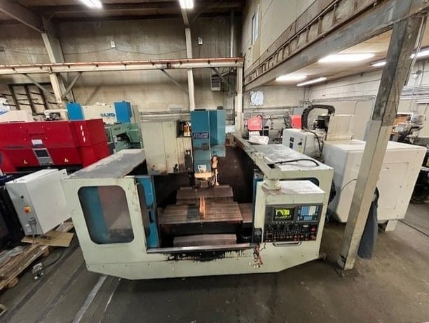 Femco #KFV-40, vertical machining center, 43" X, 22" Y, 22" Z, 10000 RPM, 51" x 21" table, 24 automatic tool - Image 1