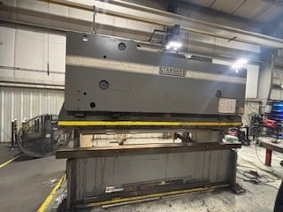 200 Ton, Standard Industrial #AS200-12, Hydraulic Press Brake, 12' overall, 125" between housing, 2006 - Image 1