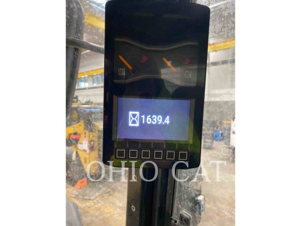 Cat 906, Compact Wheel Loader, 1639 hours, S/N: MZ600166, 2023 - Image 5