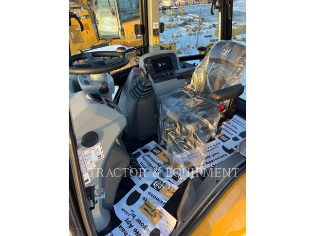 Cat 420, Backhoe Loader, S/N: H8T06023, 2025 - Image 7