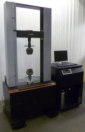 Instron #4204, 50kN floor standing tensile & compression testing system, 46" testing stroke, 22" x 7.75" table - Image 3