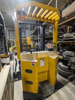 25000 lb. Schreck, die handler 18-1/2" lowered, 59" raised, 48" x 72" bed, 264 hours, 1991 - Image 3