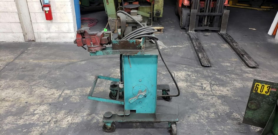 Microweld #J6S, Butt Welder, 3/8" diameter, truck mount, casters - Image 4