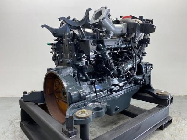 Komatsu #SAA6D140E-5, Engine, air to air, diesel - Image 6