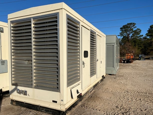 Chillichothe, Sound Attenuated Generator Enclosure; KTA19, QSX15, C15, G3408, CG137, Etc., 2 Available, Good - Image 2