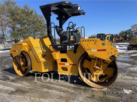 Caterpillar CB54, Twin Drum Roller, 6177 hours, S/N: JLM00734, 2012 - Image 2