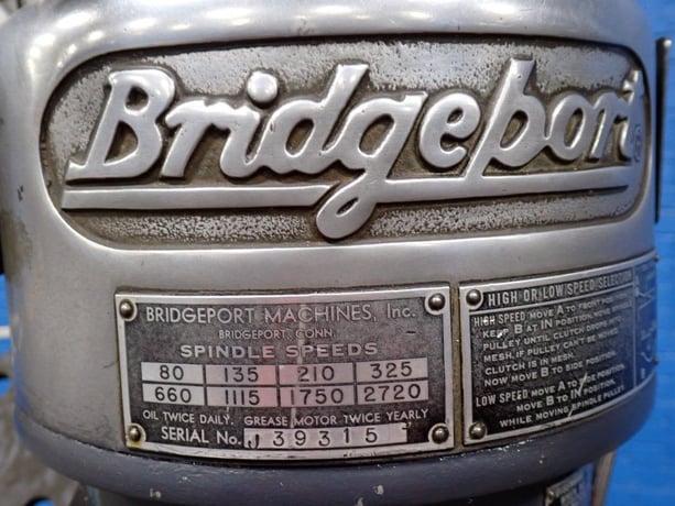 Bridgeport, Vertical Mill, w/Attached Light, 9" x 42" Table, 1 HP, 220/440 V - Image 3