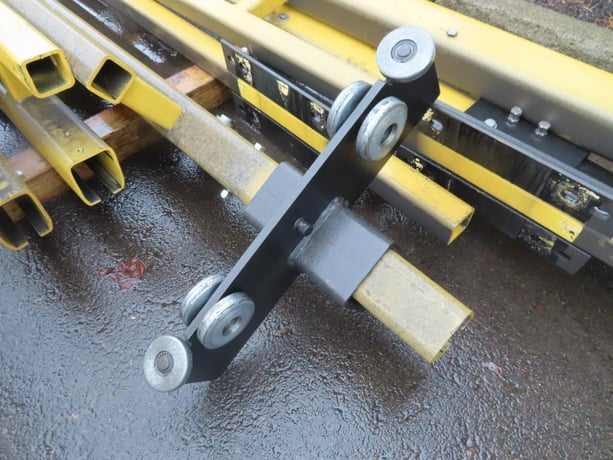 1 Ton, LodeRail #H2000-S-12-10-33-20, overhead bridge crane, 20' Span, 23'-33' runway length, free standing - Image 9