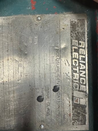 700 HP 3571 RPM Reliance, Frame 5010S, electric motor, 575 Volts, used - Image 2