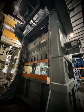 500 Ton, Niagara #BP2, 14" stroke, 32" Shut Height, 84" x 42" bed, 18-36 SPM, 1979 - Image 6