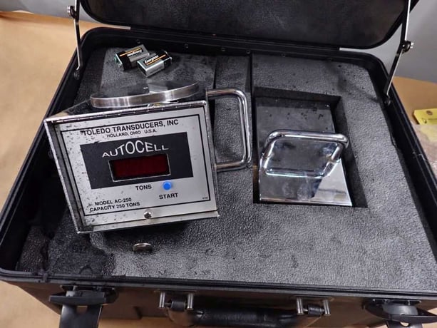 250 Ton Toledo #AC-250, Transducers, 0.5% FS accuracy, 150% overload capacity, 9 Volt, Lot of 2 - Image 1