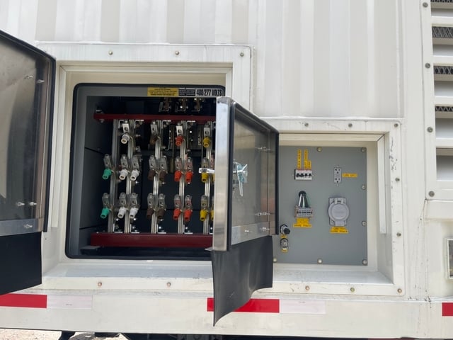1250 KW Caterpillar #3512, Diesel Power Module, Deep Sea 8610 controls, 1200-gallon double wall fuel tank - Image 7