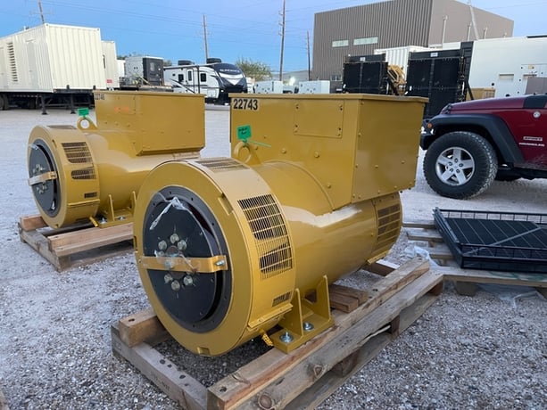 650 KW, Caterpillar #LC7224H, Generator End, 480 Volt, 2022 - Image 1