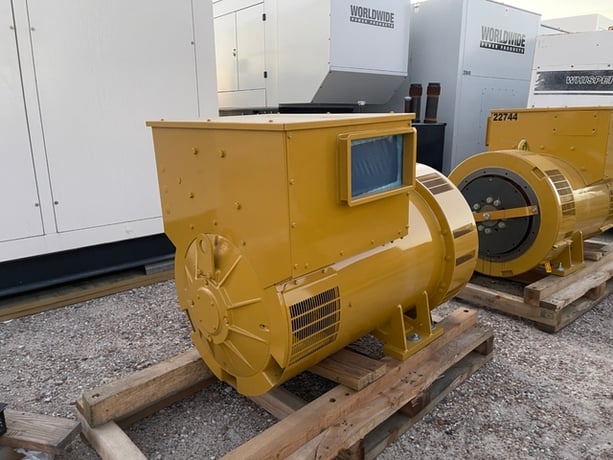 650 KW, Caterpillar #LC7224H, Generator End, 480 Volt, 2022 - Image 4