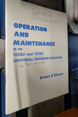 10" Brown & Sharpe #1024U, universal cylindrical grinder, 12" x 1" x 5" wheel, 60-600 RPM, hydraulic table - Image 11