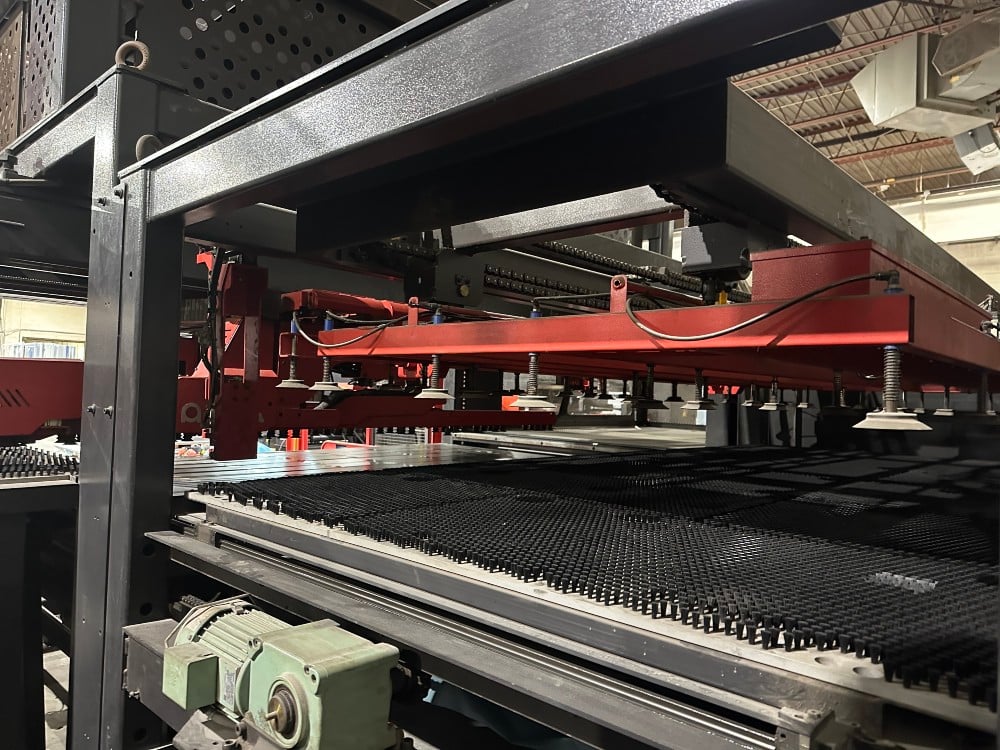 Amada #EMLK3610NT, laser / punch combo, 33 ton, 5' x 10' sheet, 58 station, 4 automatic index, 4000 watt - Image 7