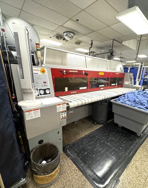 Chicago #PH-1-42, Single Roll Thermal Oil Heated Flatwork Ironer, 24" diameter x 120" width, 480 V., 2007 - Image 1
