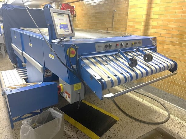 Chicago #Air-CT-XL, Small Piece Folder, Return to Feed, 208 V., 2018 - Image 2