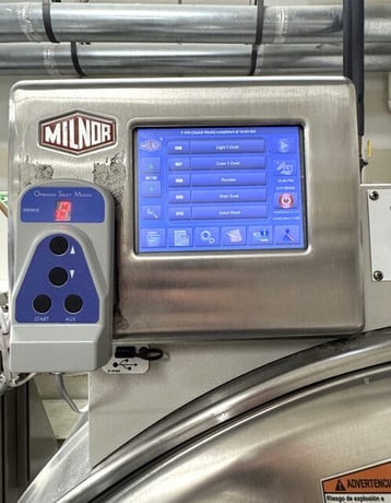 140 lb. Milnor #42026V6Z, Open Pocket Washer Extractor, rigid mount, 480 V., 2019 (2 available) - Image 7