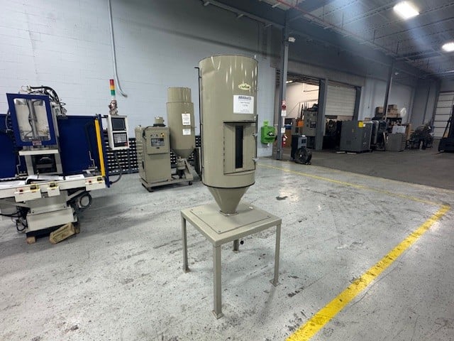 Conair #CH18-6 CH Series, insulated drying hopper, 18" hopper diameter, 64" height, floor stand - Image 2
