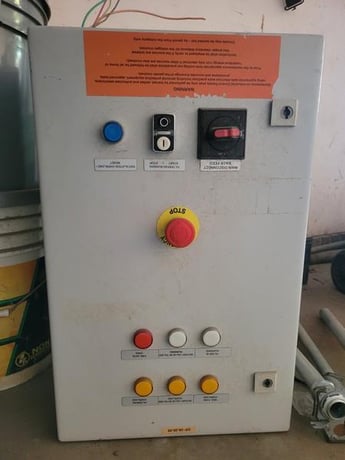 12000 cfm Nederman #NFSZ-3000, baghouse dust collector, reverse fan, 1830 sq.ft., 100 filter bags, 2014 - Image 5