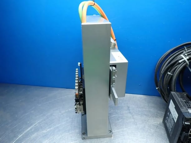 Omron #R88L-ES-PM-C110-B100-0001, Linear Motor Assembly Pick & Place System, 400/750 Watts, 200-240 V. - Image 3