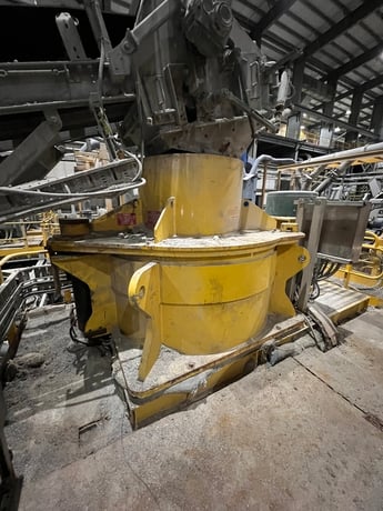REMco #SD-GEKKO-1530-304-14, OreMax Vertical Shaft Impact Crusher, 2" A36 steel plate crusher base, 44" - Image 5