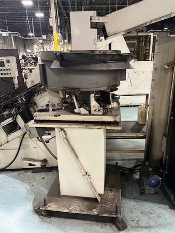 M12 Sanmei #THI-12R, Thread Roller, 50-150 PPM, 17.32" stroke, 11 kW, w/ bowl & stand - Image 5
