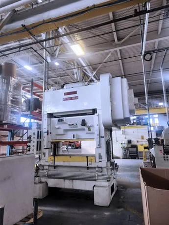 150 Ton, Bliss #HP2-150, straight side press, 4" stroke, 13.5" Shut Height, 60" x36" bed - Image 4