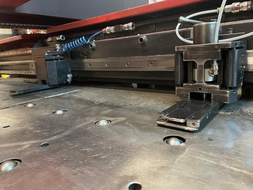 30 Ton, Amada #PEGA-304050Q, Turret Punch Press, 58 Station, 40" x100" Sheet, Tooling Included 1989 - Image 6