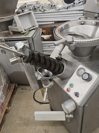 Vemag #500, vacuum Stuffer / Filler Machine For Sale - Image 2