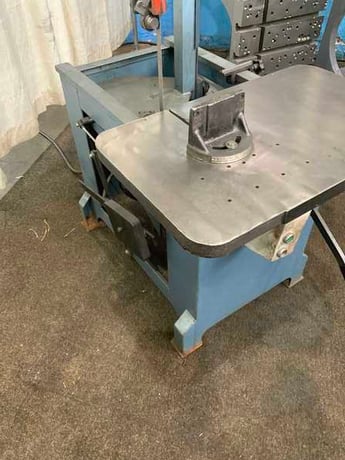 9" x 14-1/2" Roll-In #EF1459, vertical band saw, 30" x 18-1/2" table, 8-3/4" throat, 10' x 3/4" blade, 1995 - Image 3