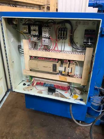 18" x 20" Marvel #81APC-II, vertical band saw, programmable stock feed, dual hydraulic vises - Image 9